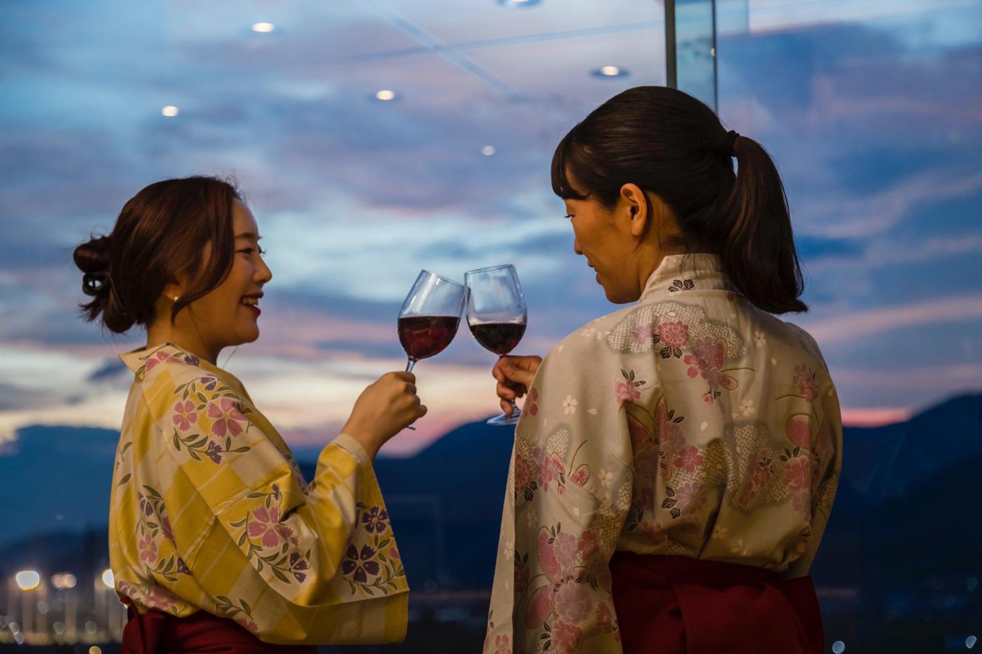 Japanese Onsen Ryokan Kohakuen Fuefuki Экстерьер фото